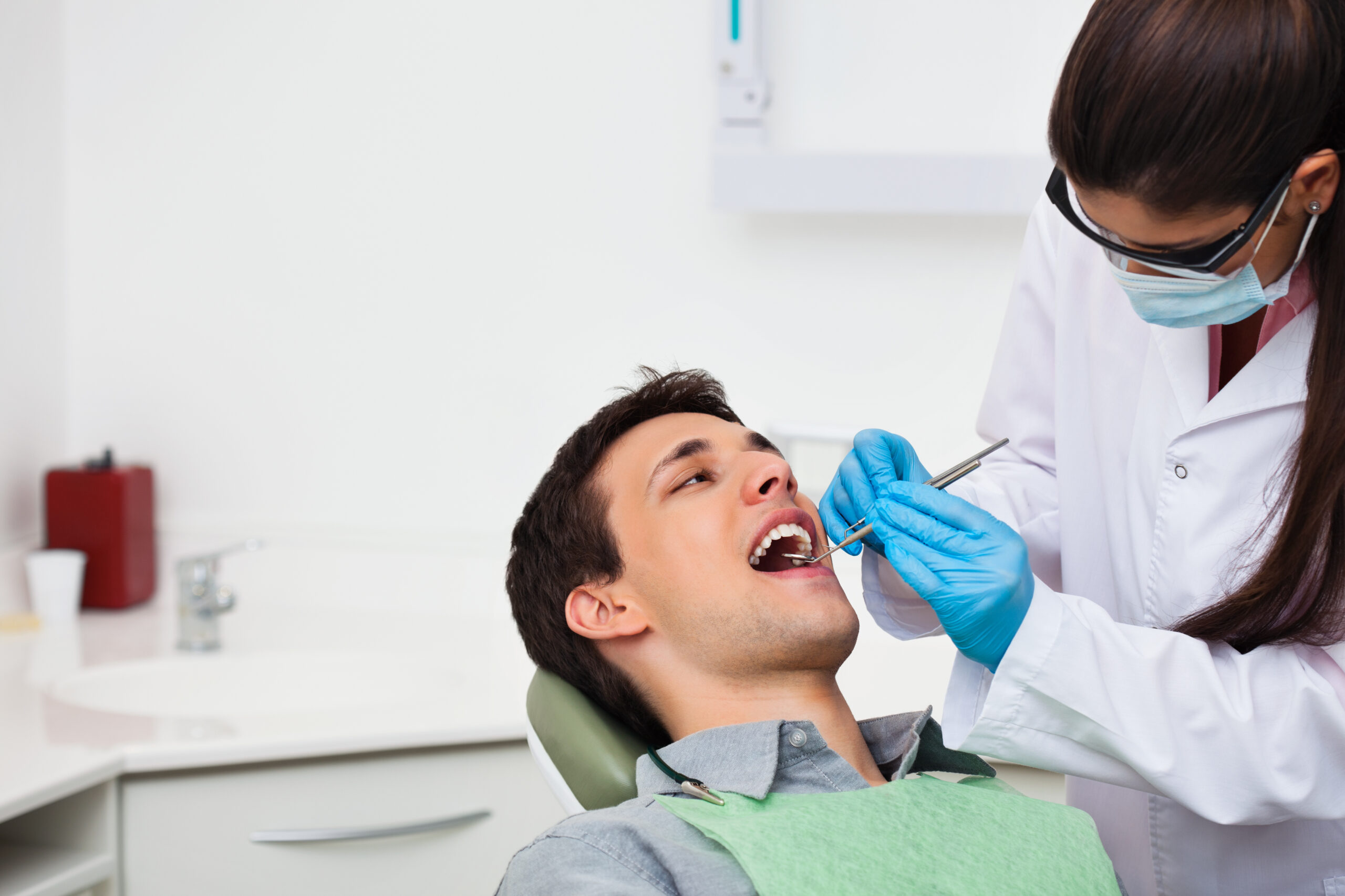 Dental cleaning and exam at Haratz Dental